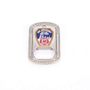 Common double-sided badge18